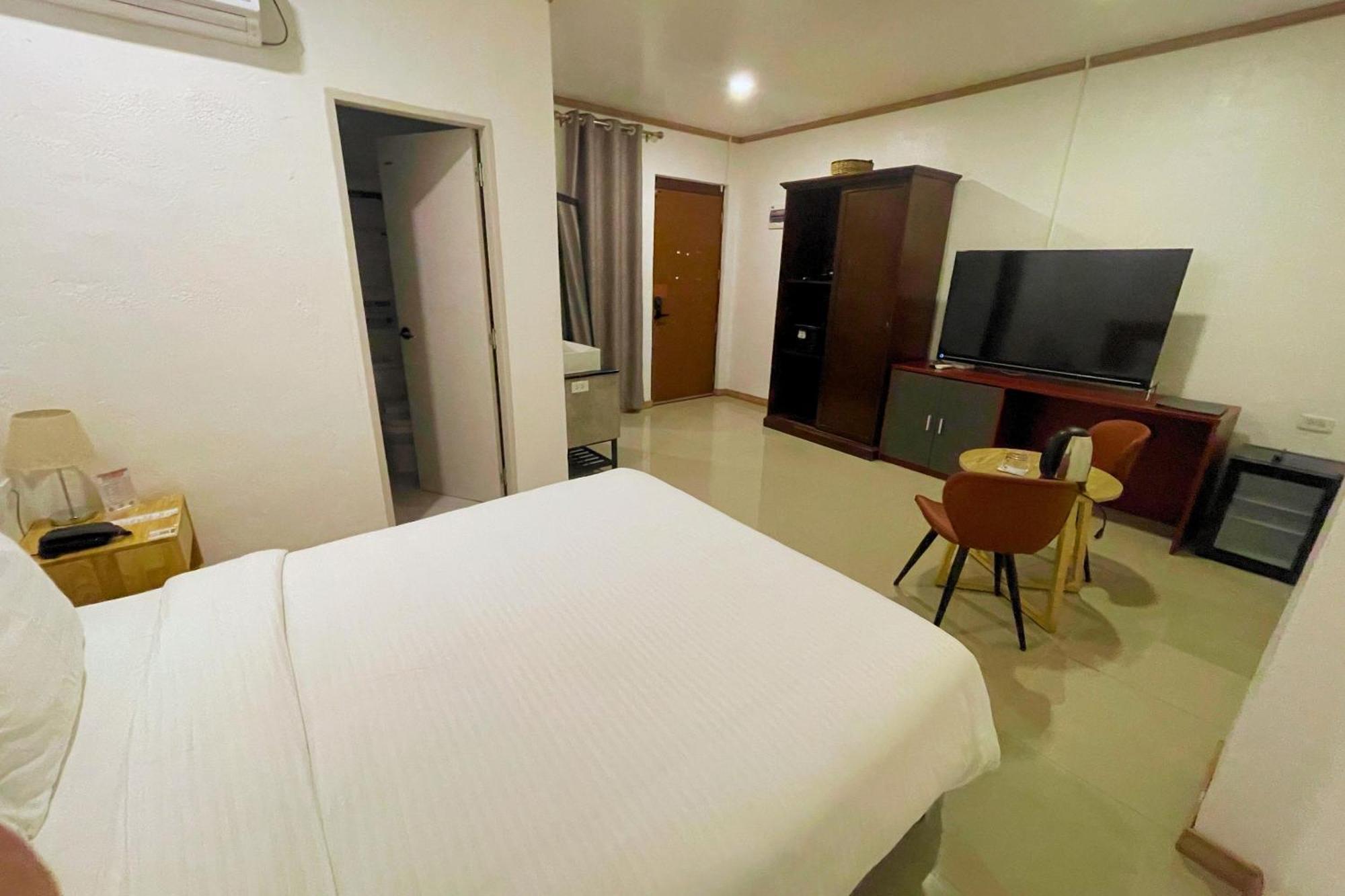 Hotel Halo Angeles City Pokoj fotografie