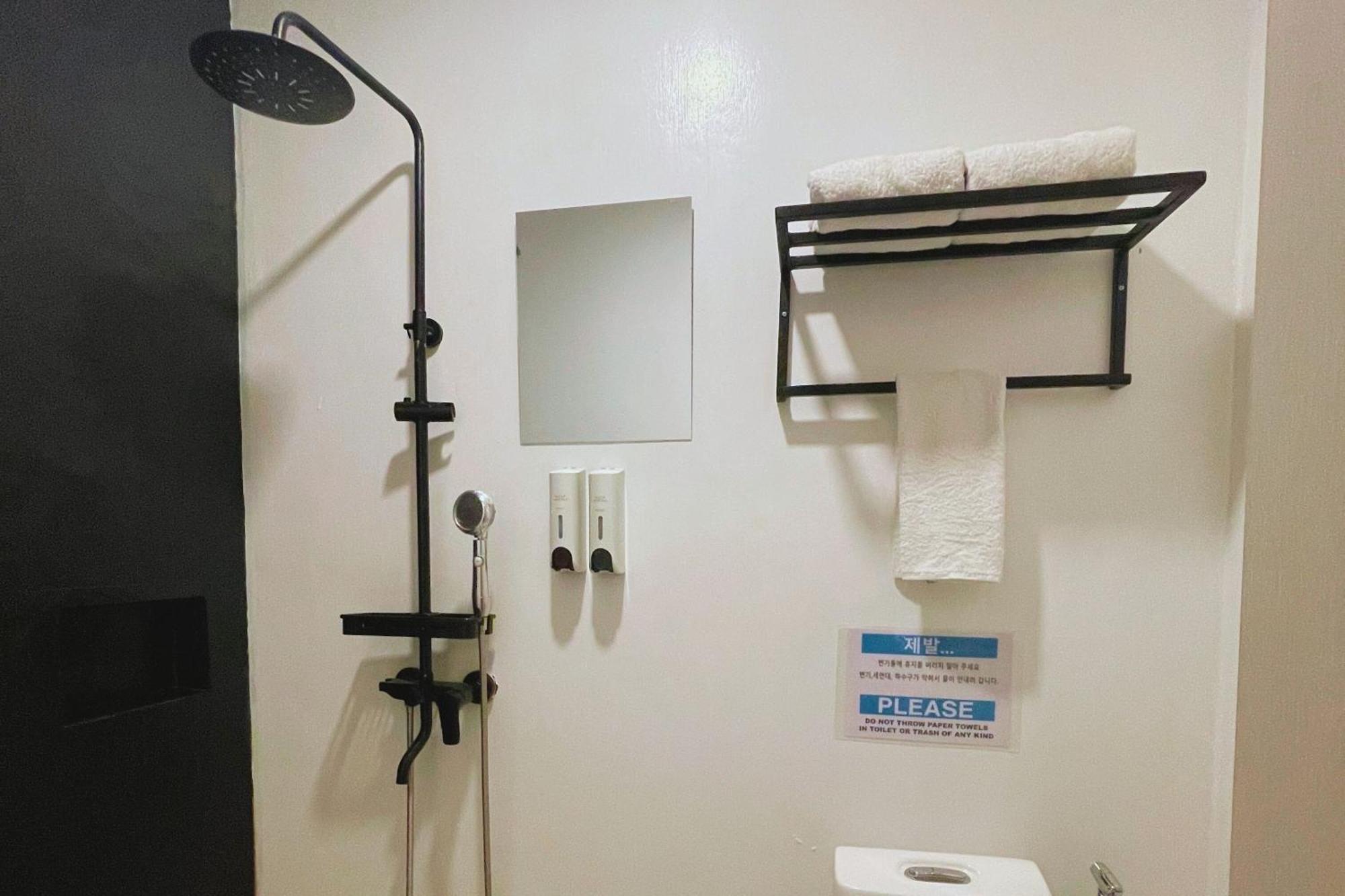 Hotel Halo Angeles City Pokoj fotografie