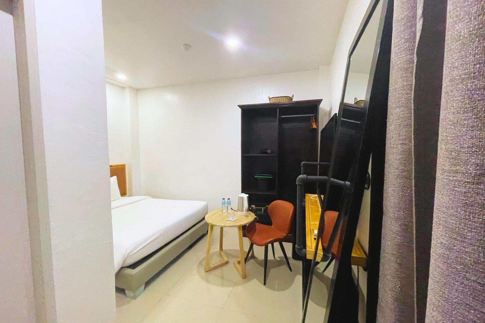 Hotel Halo Angeles City Pokoj fotografie