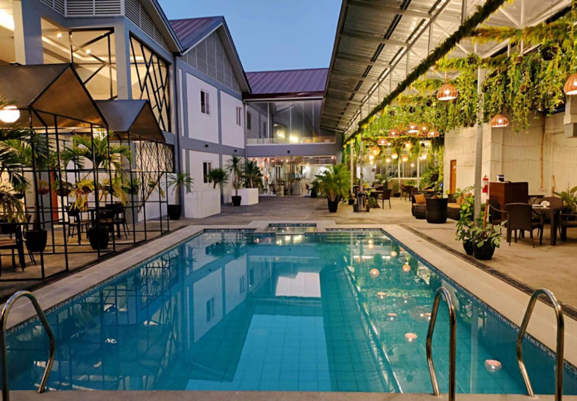 Hotel Halo Angeles City Exteriér fotografie